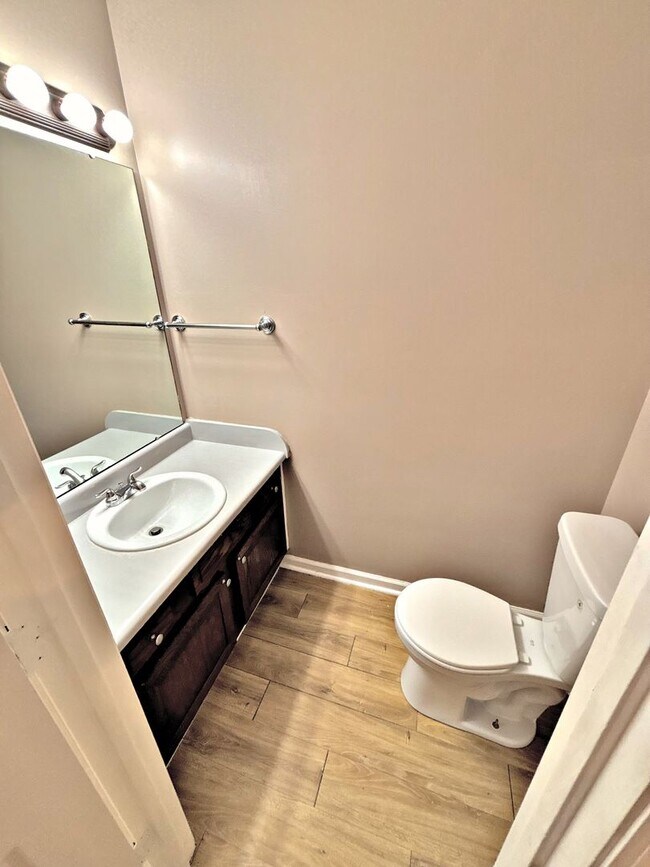 Building Photo - 2826 Wimberly Dr SW