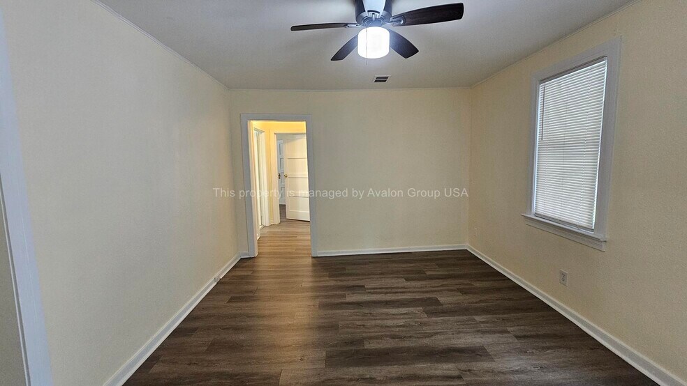 Building Photo - 2395 Commonwealth Ave