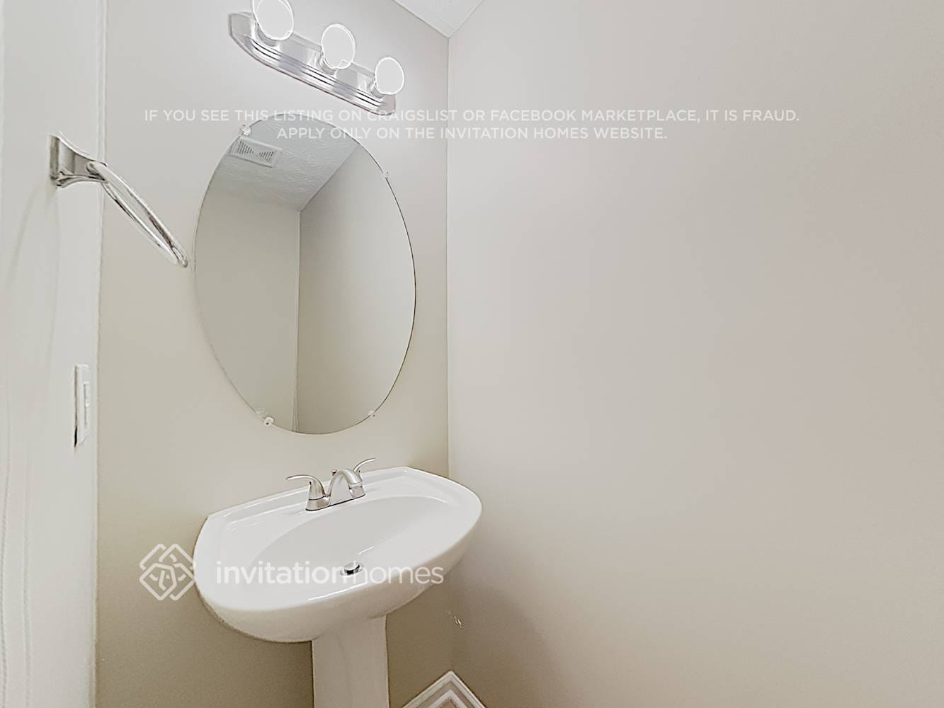 Building Photo - 2027 Pierce Way