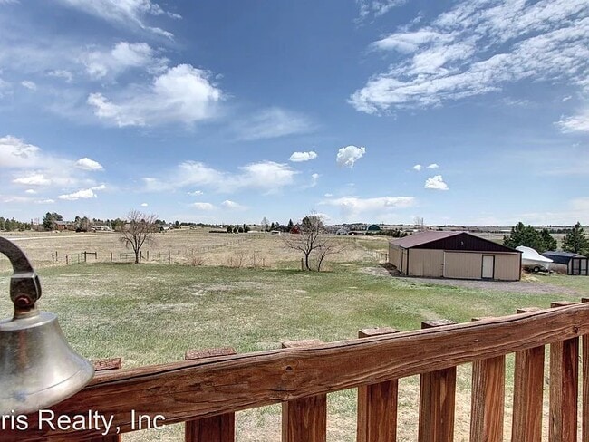 Building Photo - 41024 Madrid Dr