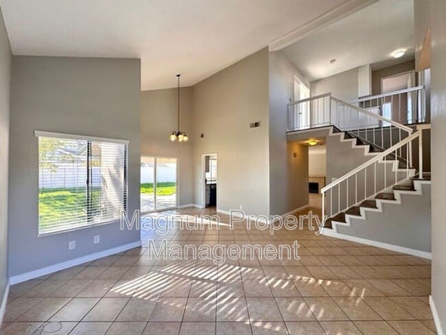 Building Photo - 24473 St Thomas Ave