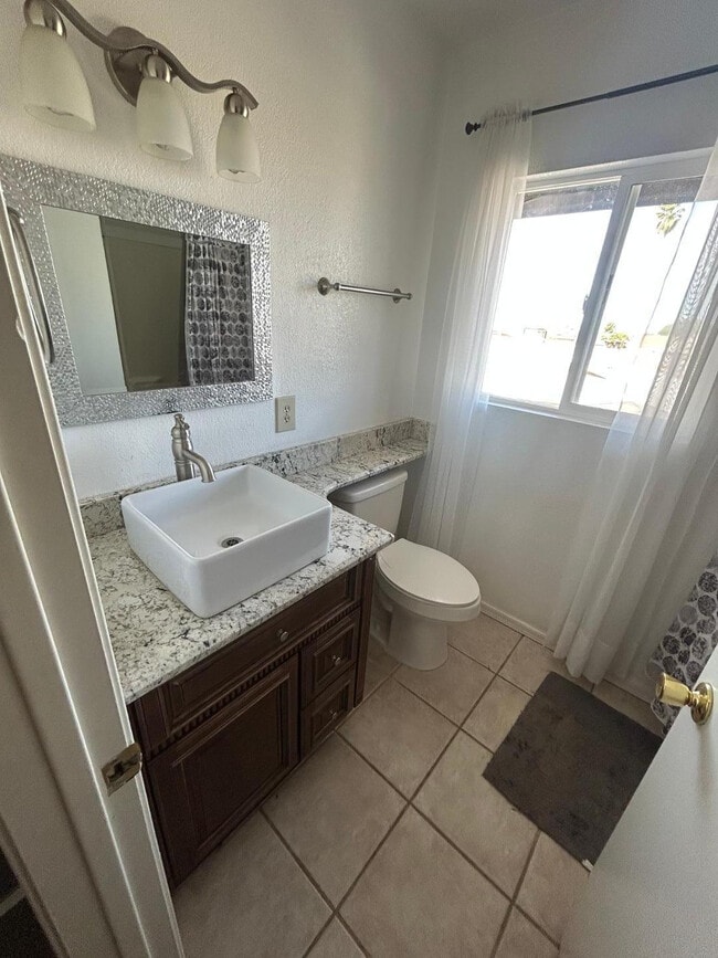 Building Photo - 6916 W Georgia Ave