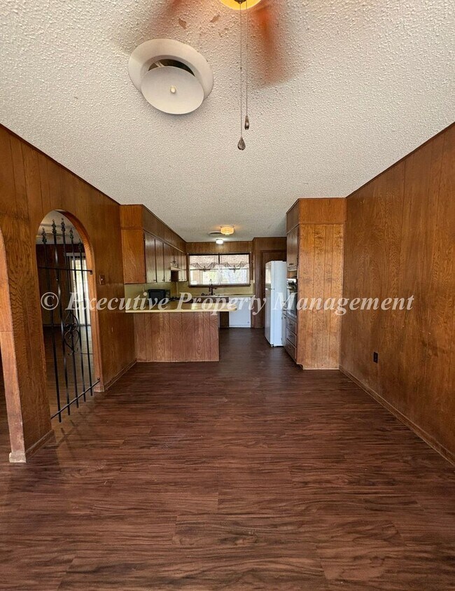 Building Photo - 7544 FM 2657