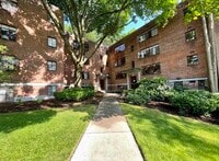 Building Photo - 110 Evans Rd