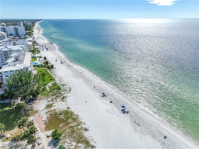 Building Photo - 2100 Gulf Shore Blvd N