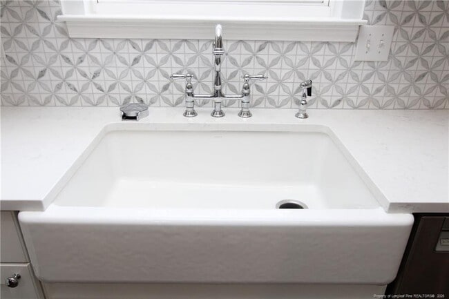 Building Photo - 105 Sturminster Dr