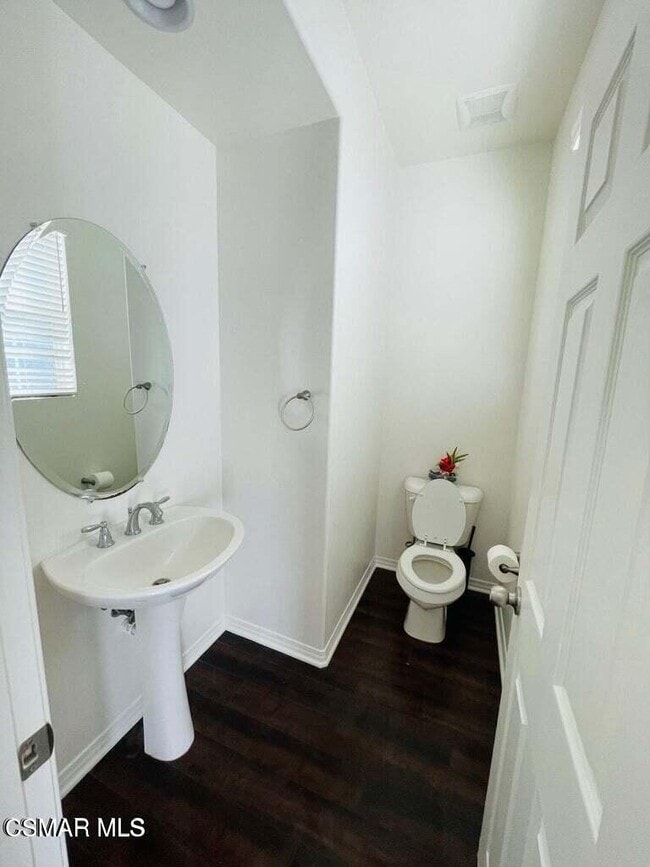 Building Photo - 708 Owens River Dr