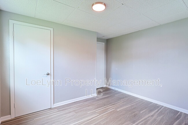 Building Photo - 14210 Temple St
