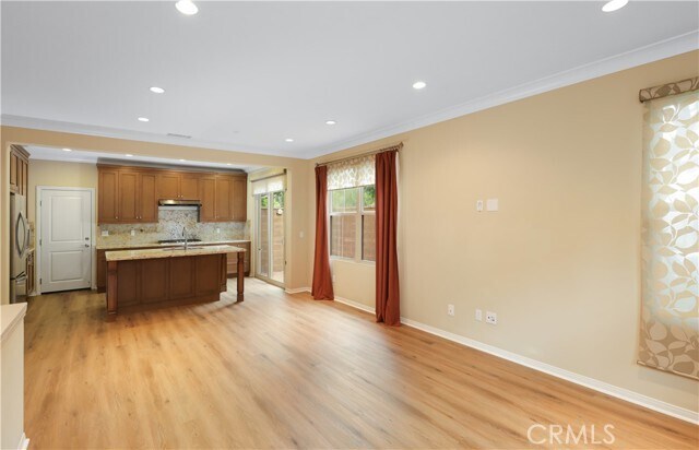 Building Photo - 220 Kempton