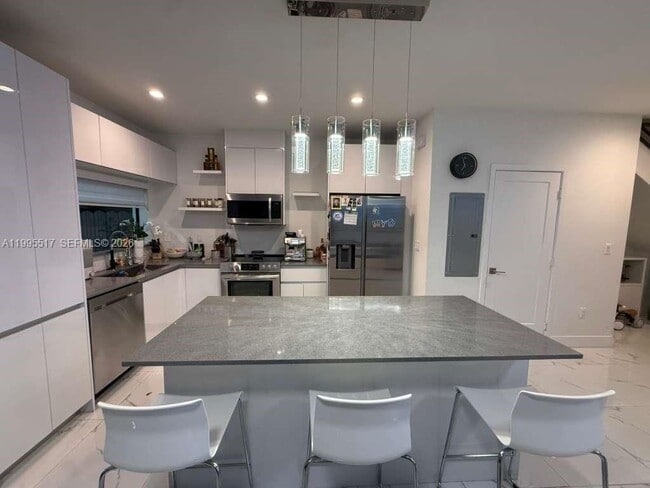 Building Photo - 20018 SW 122nd Ave