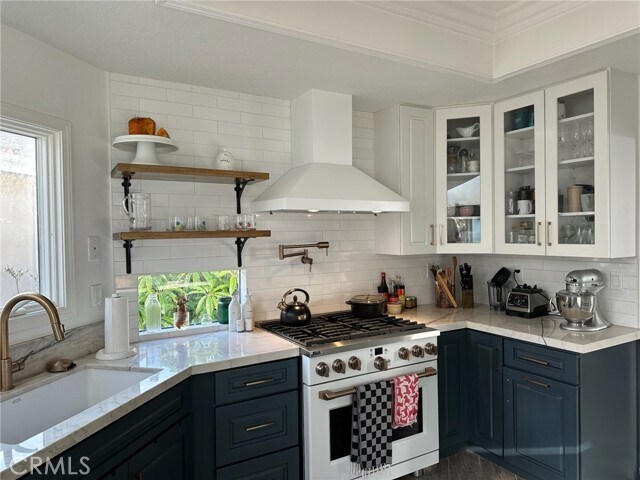 Building Photo - 24846 Sunstar Ln