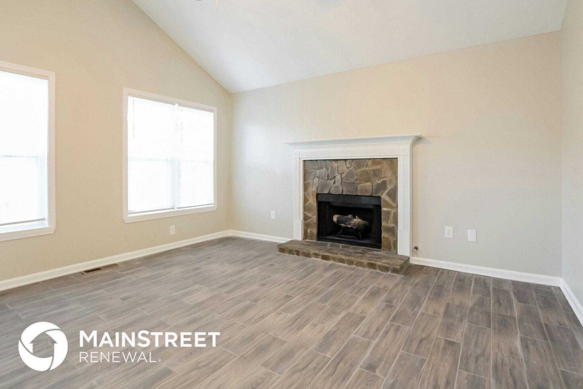 Building Photo - 170 Oak Landing Dr S