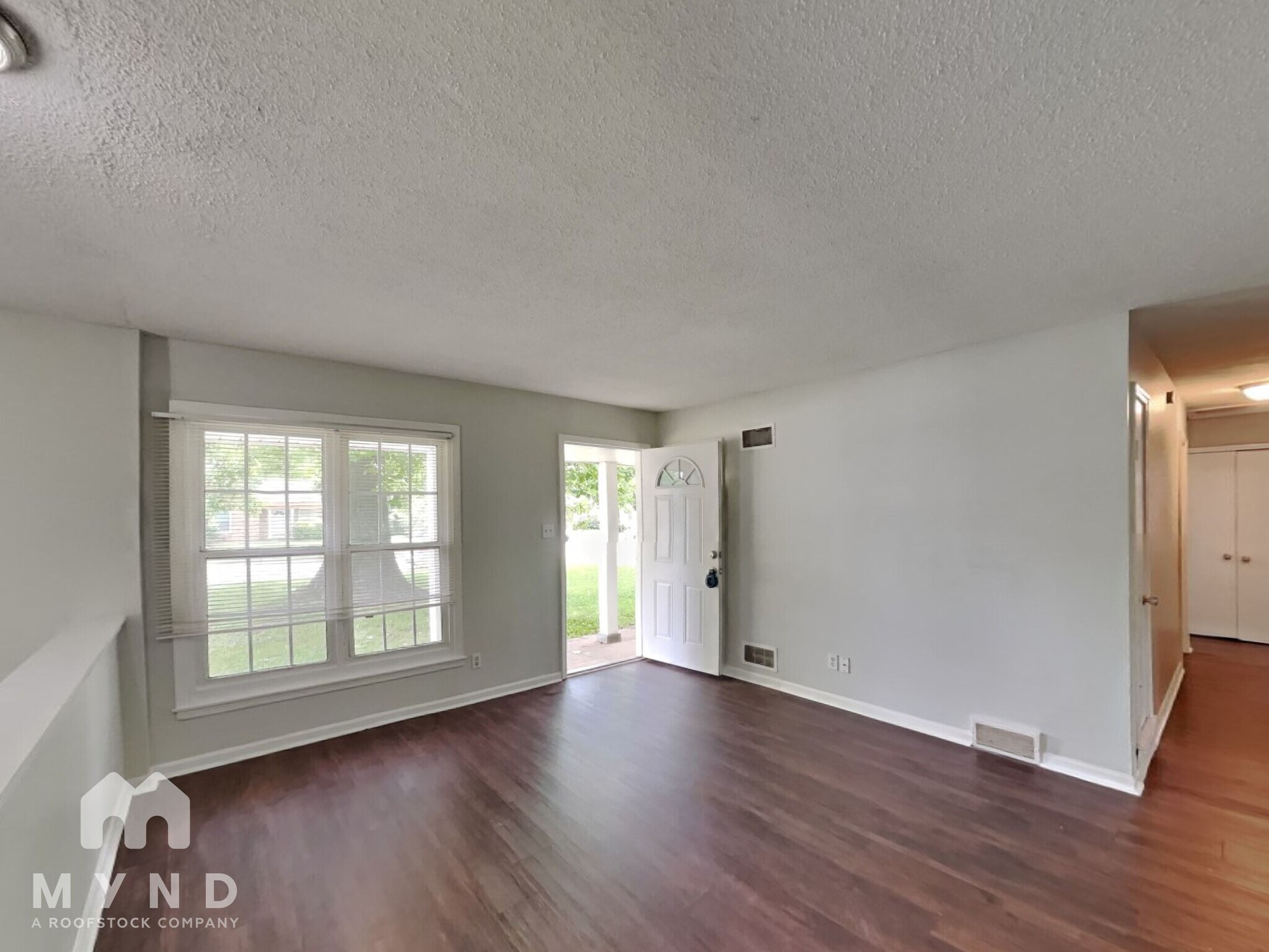 Building Photo - 2274 Ashland Dr