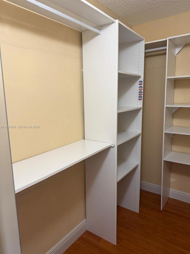 Building Photo - 16418 SW 72nd Terrace