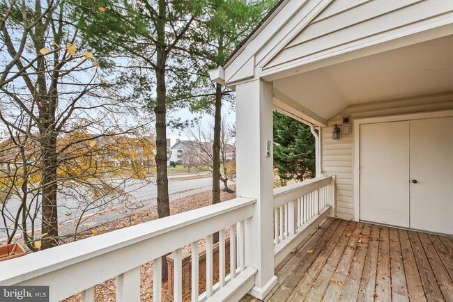 Building Photo - 7006 Ellingham Cir