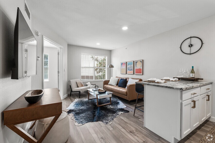 TRELLIS NORTH DALLAS 16060 Dallas Pky Dallas TX 75248 Apartment Finder