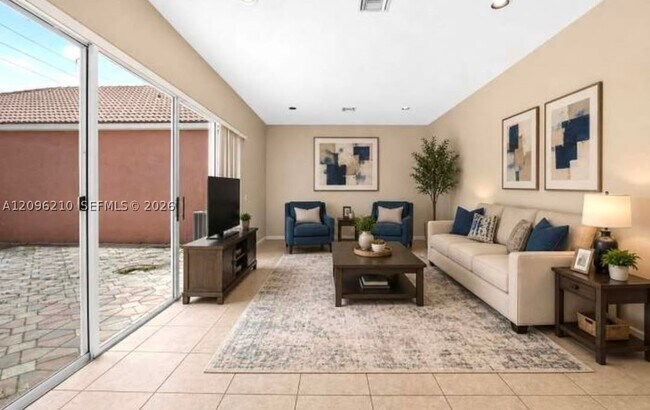 Building Photo - 9954 Boynton Gardens Way