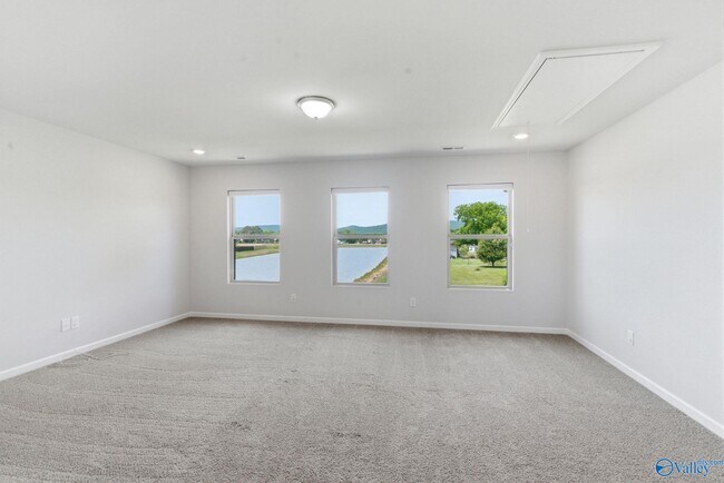 Building Photo - 135 Varina Dr