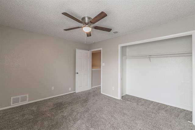 Building Photo - 2762 Parkchester Dr