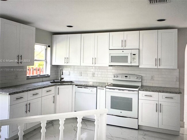 Building Photo - 9763 NW 32nd St