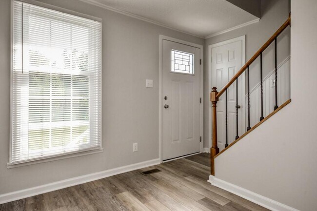 Building Photo - 4792 NC-73