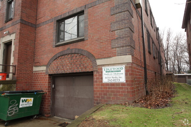 Building Photo - The Edgewood Apartments