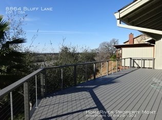 Building Photo - Home in The Bluffs overlooking American River