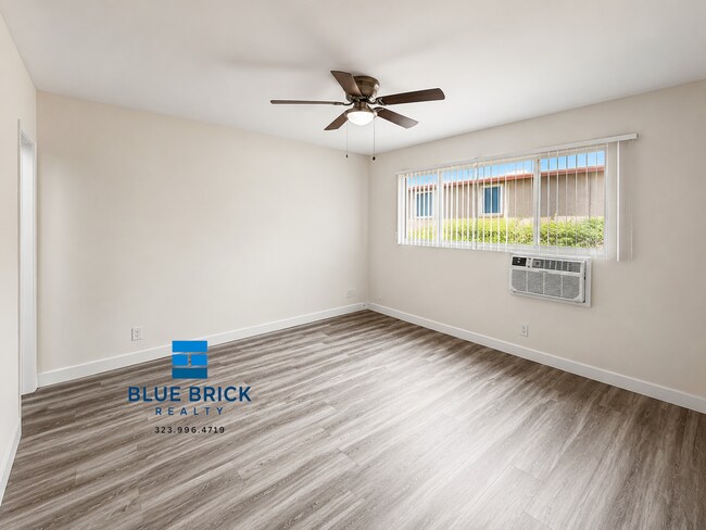 Building Photo - 8145 Langdon Ave