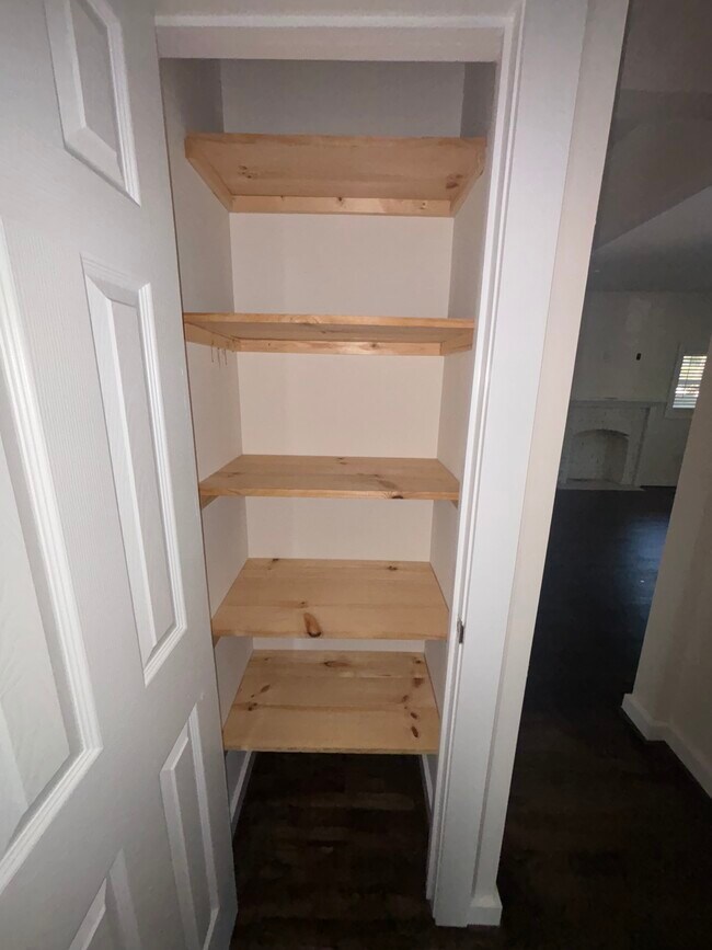 Building Photo - 1430-1413 13th Pl S