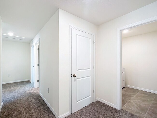 Building Photo - Pet-Friendly 5BR Home in Ocala | Spacious Living in Ocala Crossings South