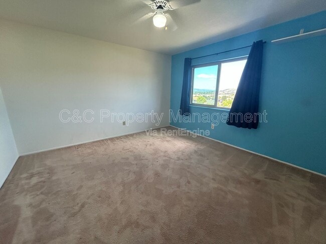 Building Photo - 284 Preakness Ln