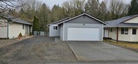 Building Photo - Port Orchard Rambler