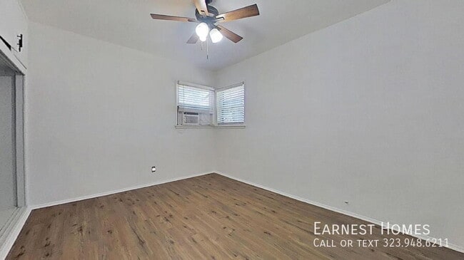 Building Photo - 15544 Romar St