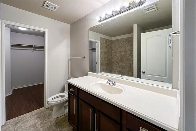 Building Photo - 2901 Cider Mill Ln