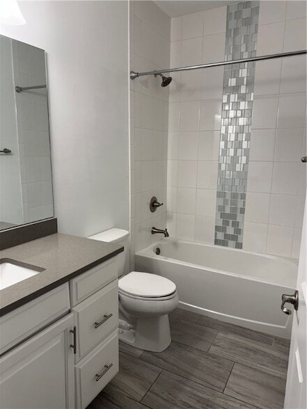 Building Photo - 1751 Willows Sq