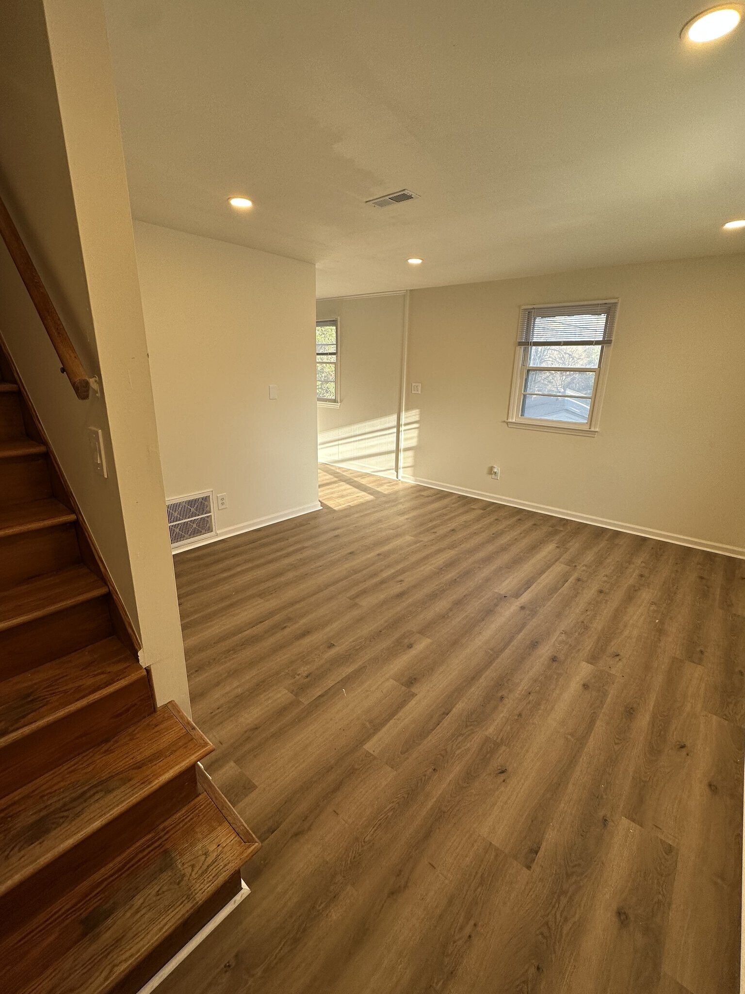 Building Photo - 337 Wimbish Dr