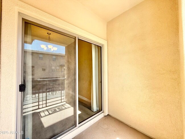 Building Photo - 17850 N 68th St