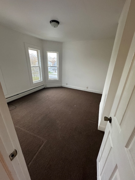 Building Photo - 93 Prospect Ave