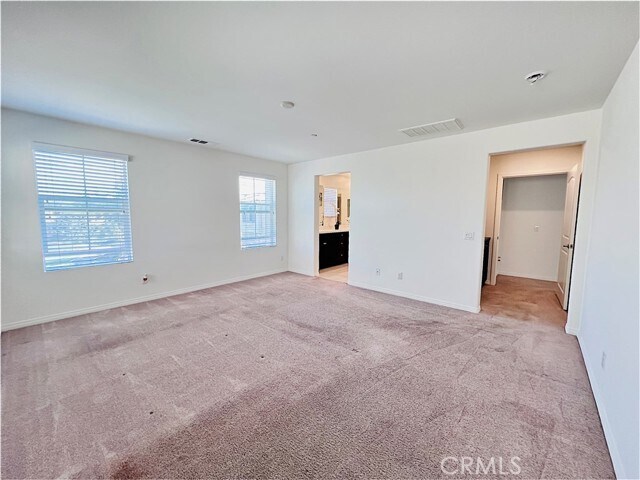 Building Photo - 3172 E Mt Rainier Drive