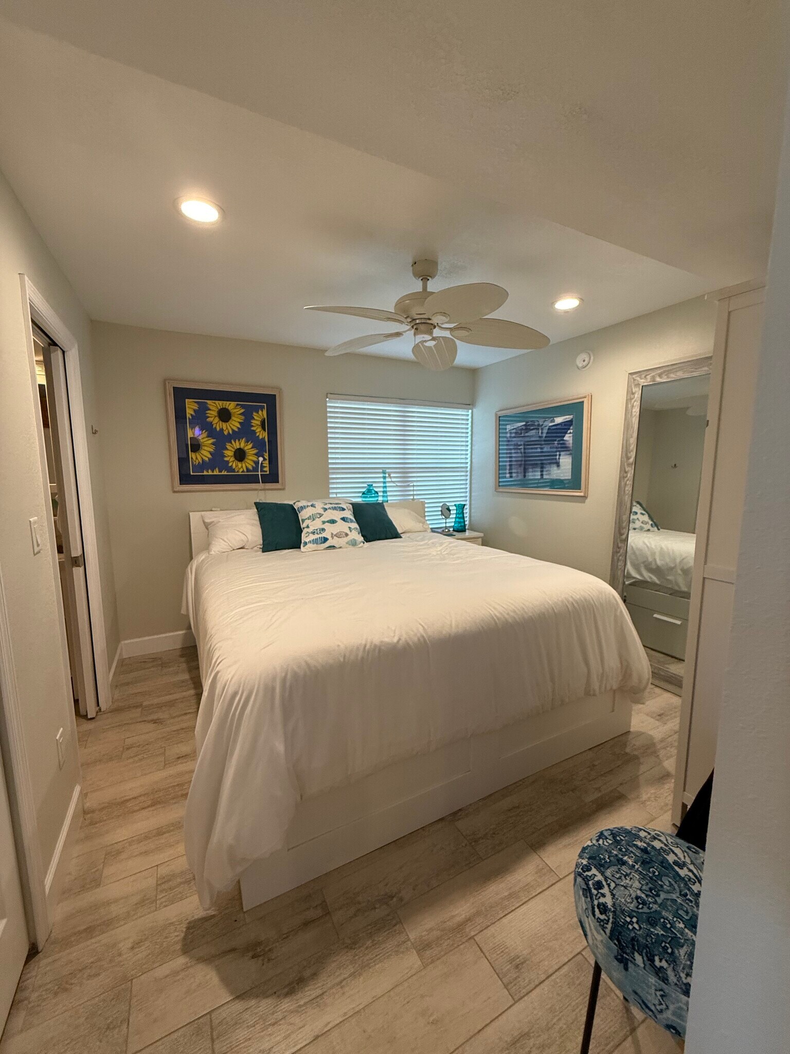 Building Photo - 30 SE Valare Ln