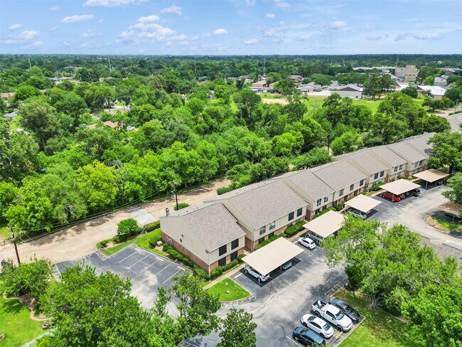 Building Photo - 5005 Georgi Ln