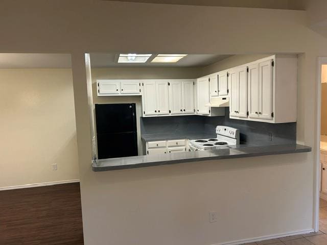 Building Photo - 825 Mica Ln