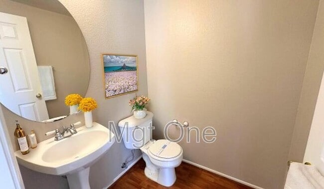 Building Photo - 7671 St Andrews Dr