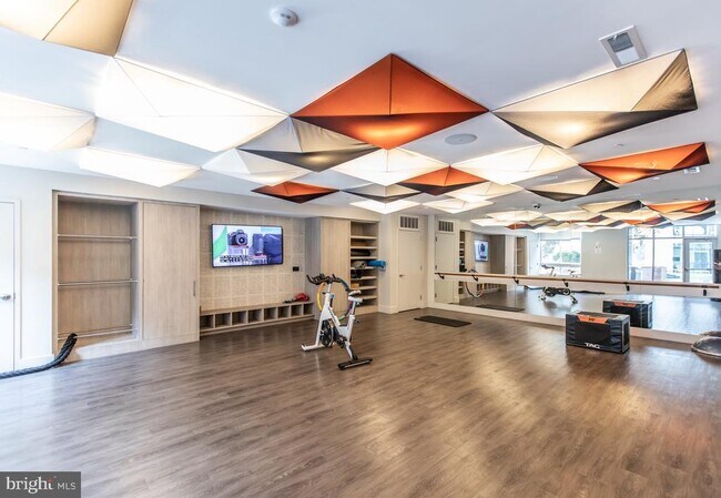 Building Photo - 145 Riverhaven Dr