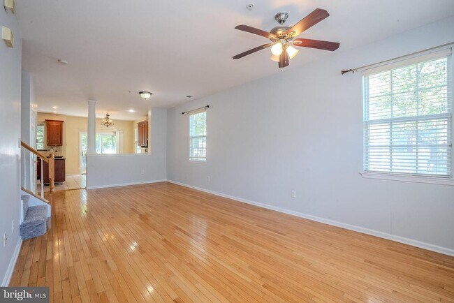 Building Photo - 1311 Blossom Cir