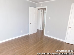 Building Photo - 417 E Huff Ave