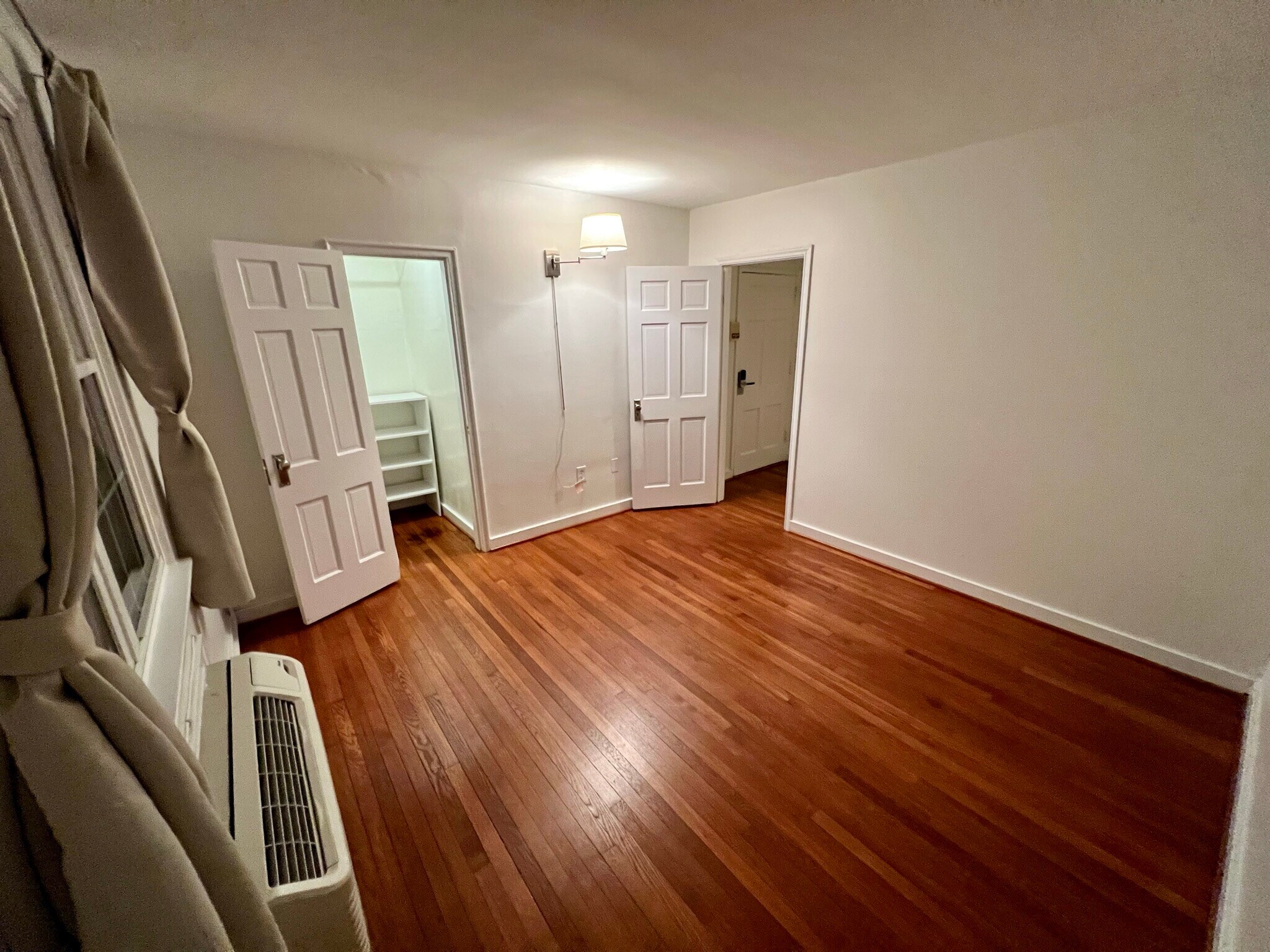 Bedroom 2 - 153 sf - 5 E Glebe Rd