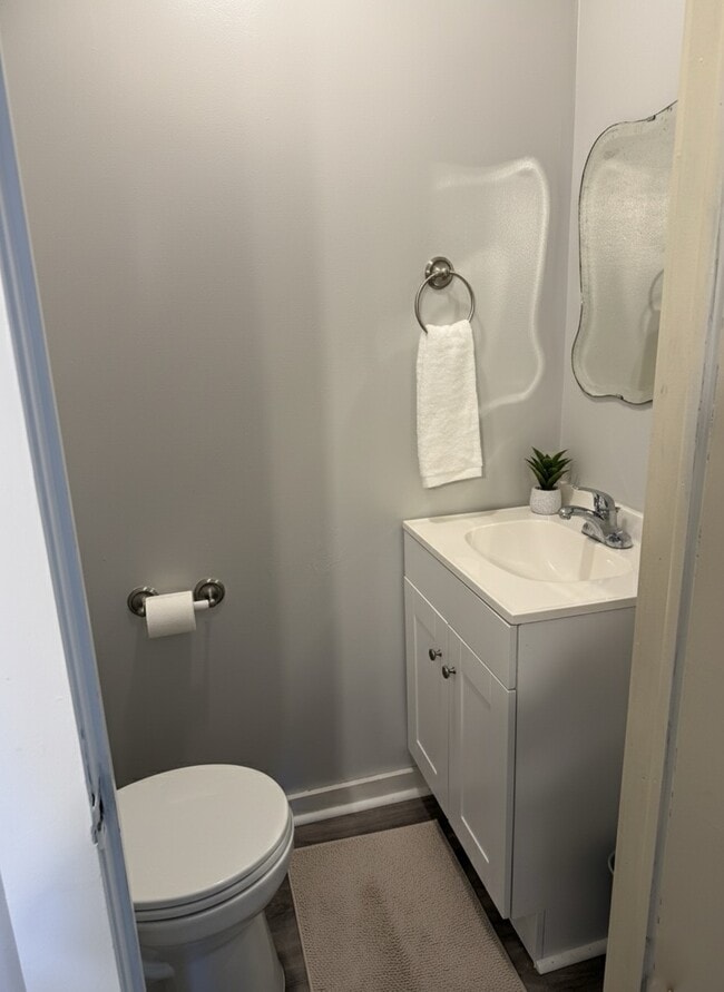 Building Photo - 115 N Water St