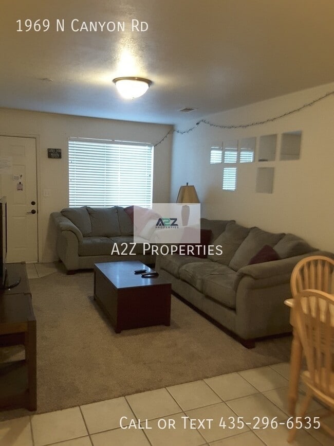 Building Photo - 1969 N Canyon Rd