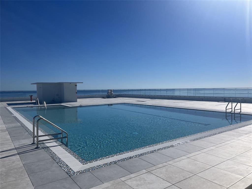 Roof Top Pool - 4020 Galt Ocean Dr